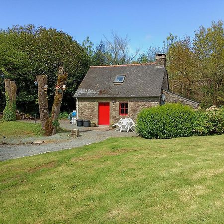 Character Breton Cottage Carhaix-Plouguer Exterior foto